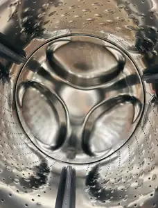 Used Whirlpool 27” Front Load Washing Machine WFW75HEFW0 For Sale