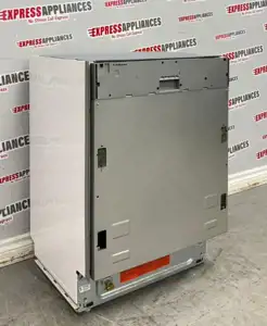 Used Blomberg 24″ Built-In Panel Ready Dishwasher DWT54100FBI For Sale